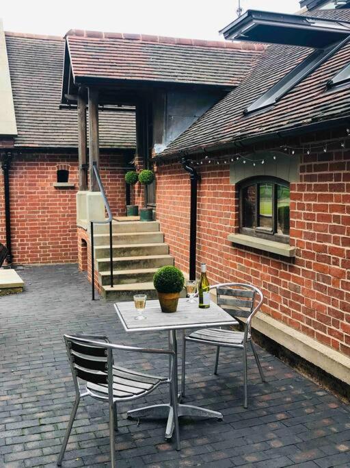 Beautiful Rural Apt, Walking Distance To Three Choirs Vineyard/Brassiere Gloucestershire Apartment Newent ภายนอก รูปภาพ